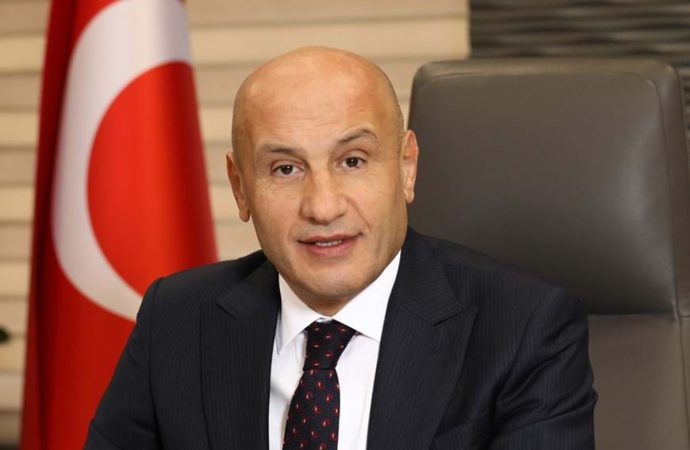 İhracatımızı yeniden büyümenin lokomotifi yapmalıyız