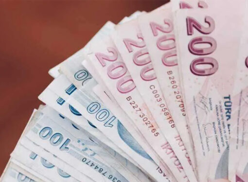 Yurt dışı çıkışında zorunlu beyanda parasal sınır arttırıldı