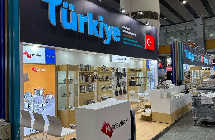 Hascevher, Çin fuarında