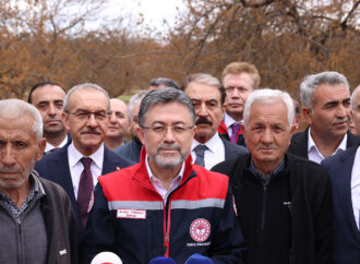 İbrahim Yumaklı’dan zirai dona ilişkin açıklama