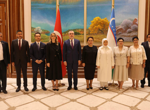 Bakan Işıkhan, Özbekistan’da