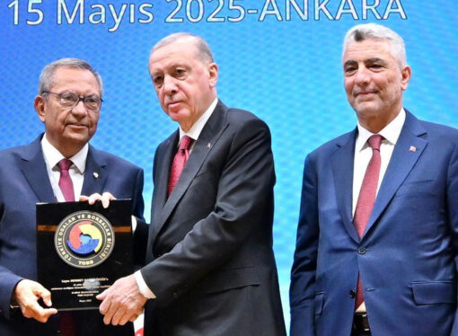 TOBB’dan Mehmet Hanefi Öksüz’e hizmet şeref belgesi