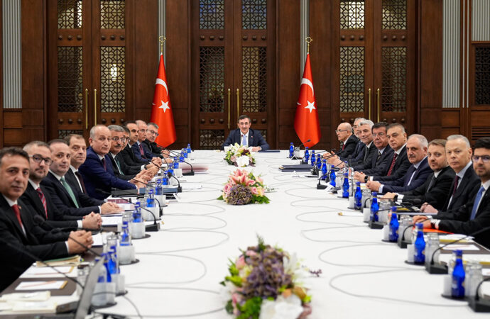 Türkiye, yeşil ve dijital dönüşümde hız kesmeden ilerliyor