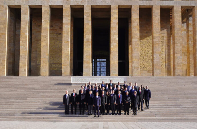 İhracat ailesi Anıtkabir’i ziyaret etti