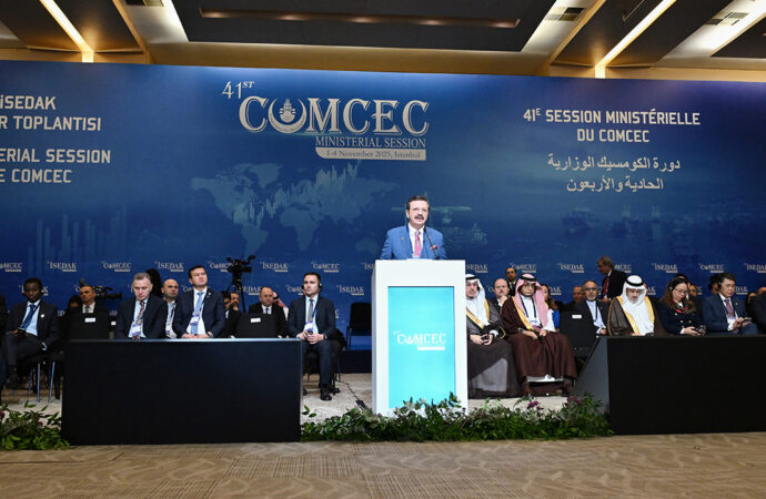 Hisarcıklıoğlu, İSEDAK 41’inci Bakanlar Toplantısı’nda konuştu