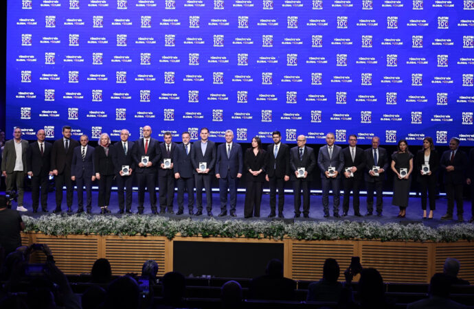 Platin Global 100 Ödülleri sahiplerini buldu