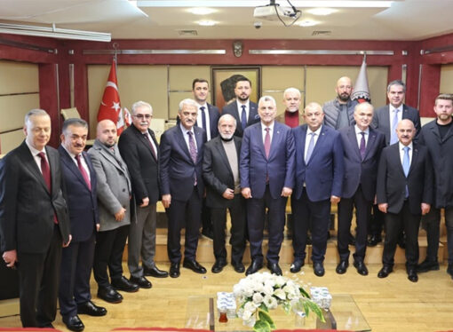 Bakan Ömer Bolat, ‘Dış ticarette de önceliğimiz ihracat’