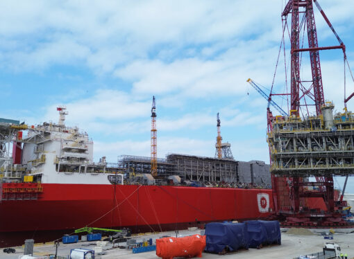 Bakan Bayraktar, ‘Türkiye’nin enerjide tam bağımsız yarınlarını inşa ediyoruz’