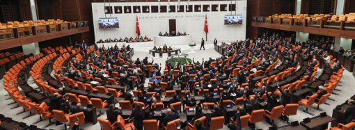 Deprem konutları ve iş yerlerine büyük indirim kararı TBMM’de kabul edildi