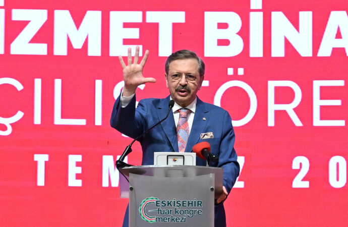 Hisarcıklıoğlu, “Üretim kapasitesiyle Eskişehir, Türkiye’de ilk 3’te”