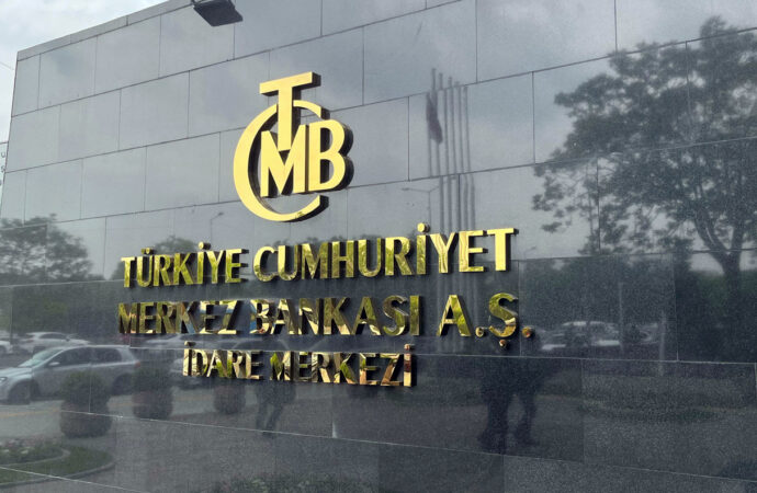 TCMB politika faizini yüzde 37’de sabit bıraktı