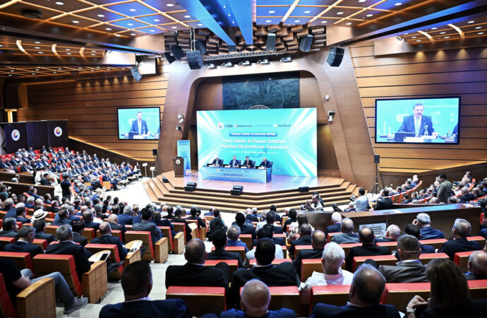Reel sektör ve finans sektörü temsilcileri TOBB’da buluştu